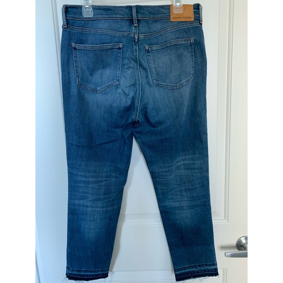 Aritzia Denim Forum Nico Mid Crop - Picture 7 of 9